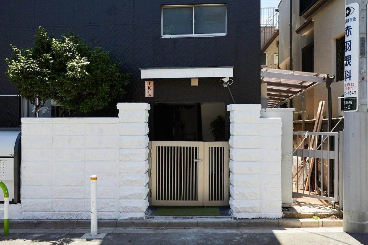 อพาร์ทเม้น Akabane Tk Building 103 *